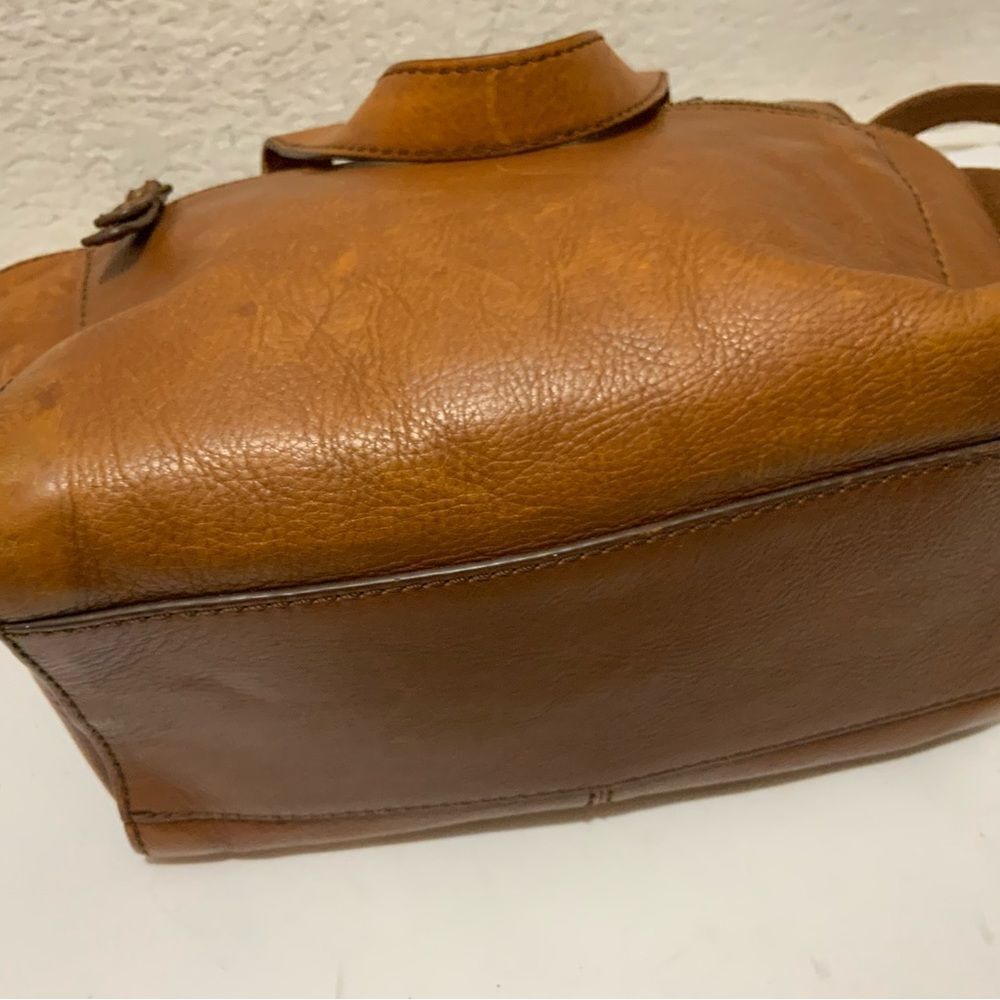 Fossil Crossbody Bag Soft cowhide Leather Purse Convertible Purse zipper - Picture 6 of 13